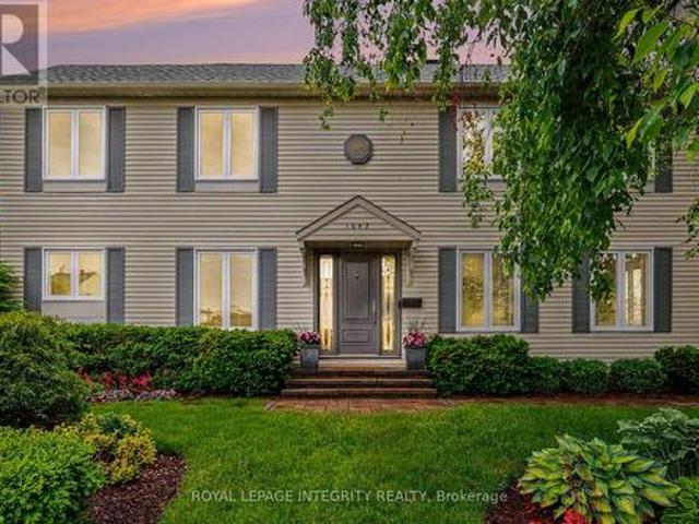 1642 Champneuf Drive, Ottawa, ON, K1C 4W1 house for sale | Listing ID X13435 | Royal LePage