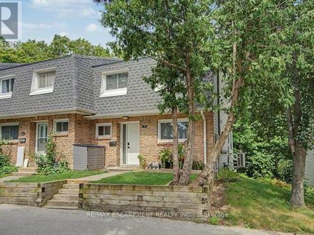 164 2050 Upper Middle Road, Burlington, ON, L7P 3R9 townhouse for sale | Listing ID W13700 | Royal LePage