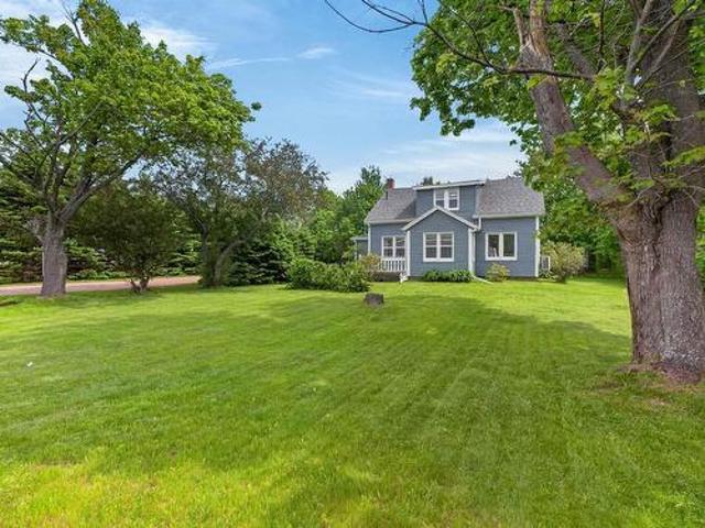164 Belvedere Avenue, Charlottetown, PE, C1A 2Z1 house for sale | Listing ID 202614 | Royal LePage