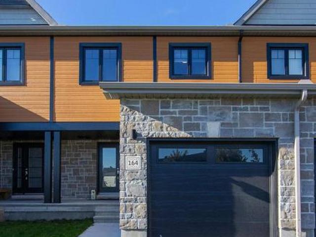 164 St Malo Place, Russell, ON, K0A 1W0 house for lease | Listing ID X13725 | Royal LePage