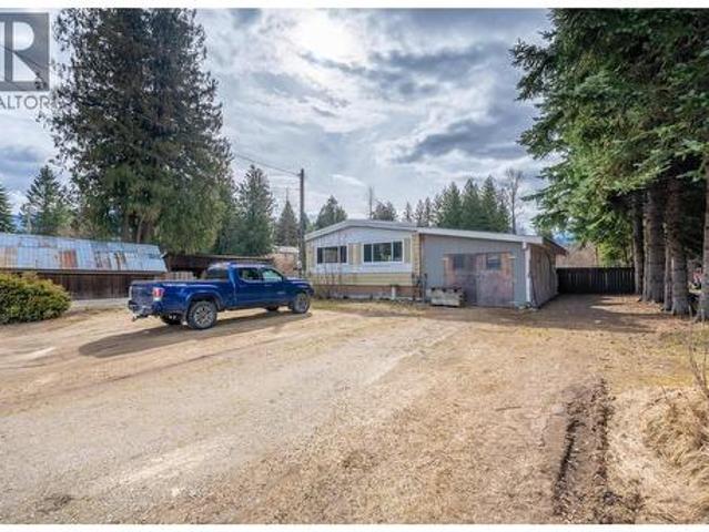 1657 Illinisky Road, Revelstoke, BC, V0E 3K0 house for sale | Listing ID 10382 | Royal LePage