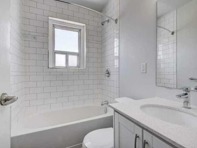 1650 Bathurst Street 1 Bedroom Apartment for Rent at 1650 Bathurst St, Toronto, ON M5P 3J7 Cedarvale