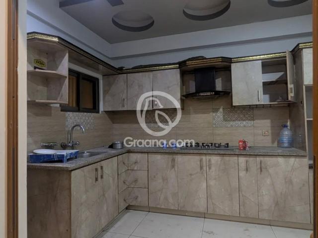 1650 Ft² Flat for Rent