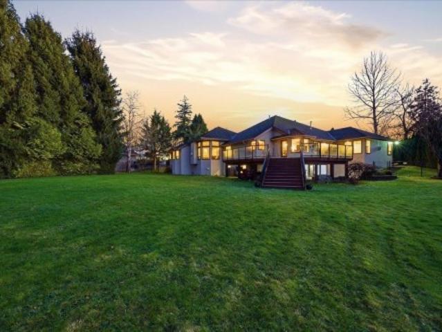 1653 Avenue, Surrey, BC, V3Z 9W9 house for sale | Listing ID R3142 | Royal LePage
