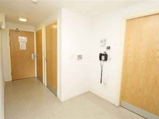 165,000 | Apt. 9 Block 5 Riverwalk, Inner Ring Road, Waterford City, Co. Waterford DNG Reid & Coppinger 5005 MyHome. Ie Residential