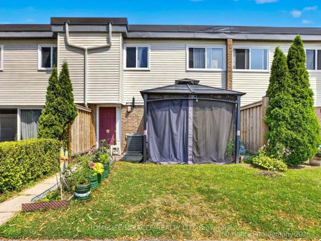 165 74 Springfair Avenue, Aurora | 3Beds/3Bath, Townhouse, $689,000 | Condos. Ca