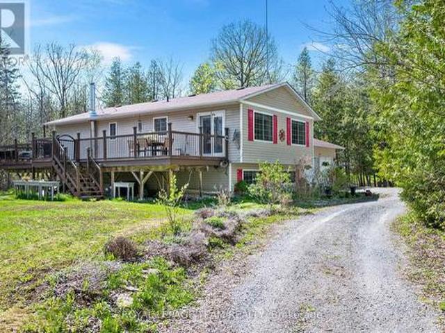 165 Cuckoos Nest Road, Beckwith, ON, K7A 4S7 house for sale | Listing ID X12146 | Royal LePage