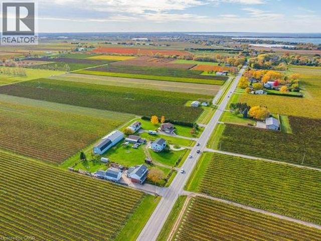 165 East & West Line, Niagara On The Lake, ON, L0S 1J0 house for sale | Listing ID 40852 | Royal LePage