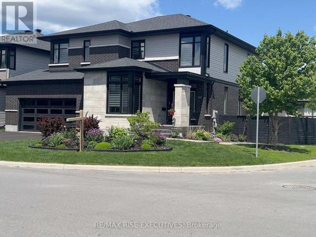 165 Finsbury Avenue, Ottawa, ON, K2S 2P5 house for sale | Listing ID X13235 | Royal LePage