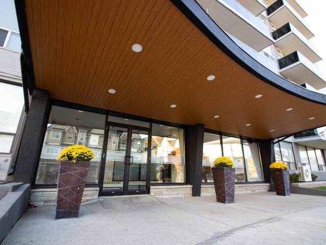 165 Ontario 1 Bedroom Apartment for Rent at 165 Ontario St, St. Catharines, ON L2R 5K4 Downtown St. Catharines