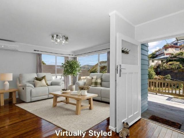 165 Severn Street, Island Bay