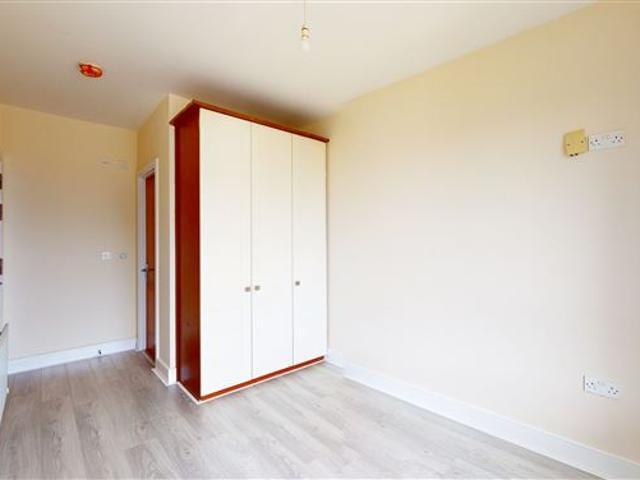 166 Beechwood Court, Stillorgan, County Dublin HWP. Ie 4832 MyHome. Ie Residential