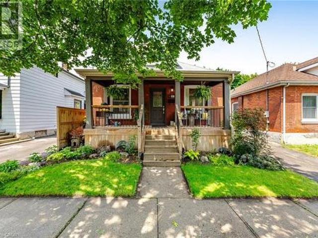166 East Avenue, Brantford, ON, N3S 3M6 house for sale | Listing ID 40838 | Royal LePage