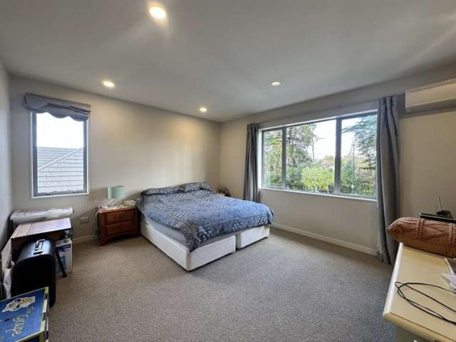 166 Harris Drive, Millwater, Rodney