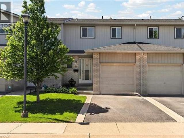 1675 Upper Gage Avenue Unit# 31, Hamilton, ON, L8W 3R8 townhouse for sale | Listing ID 40832 | Royal LePage