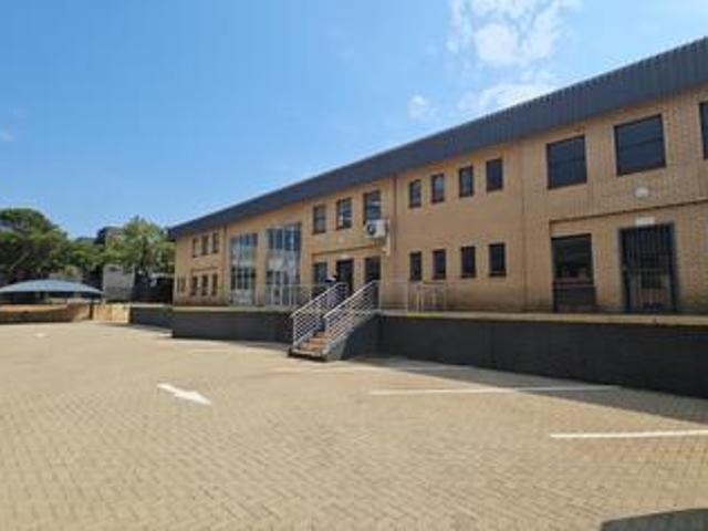 1678sqm warehouse to lease in randje.