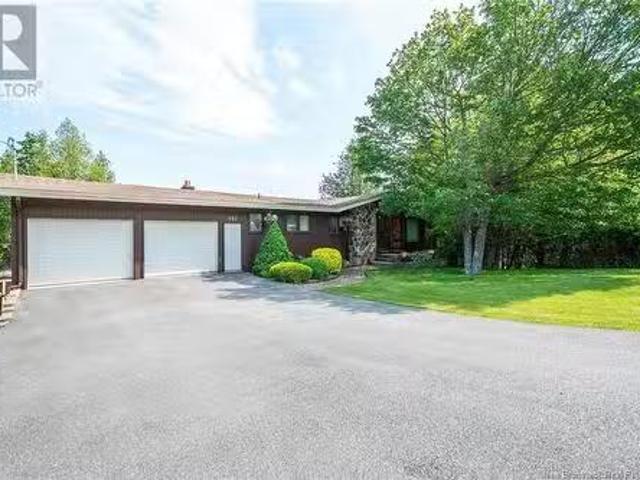 167 Bay Crescent Drive, Saint John, NB, E2M 6M1 house for sa.