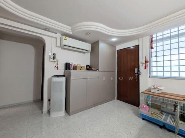 167 Bishan Street 13 HDB Apartment For Sale, $800,000, 3 Bed 2 Bath 904 sqft $885.00 psf