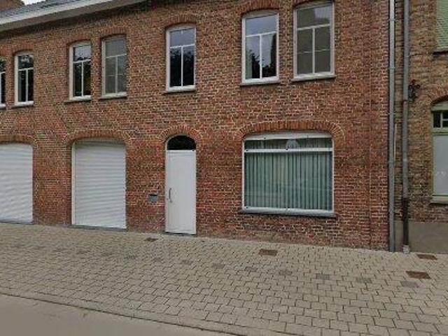 167 m2 warehouse for rent in Houthulst