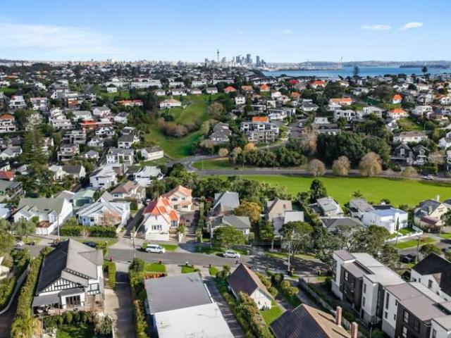 1/68 Atkin Avenue, Mission Bay, Auckland City