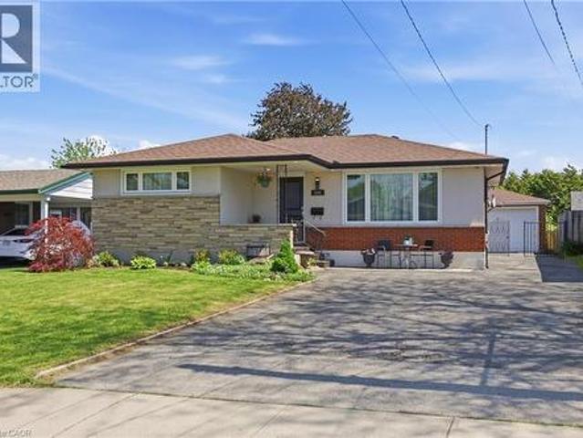 168 Nugent Drive, Hamilton, ON, L8H 2N4 house for sale | Listing ID 40831 | Royal LePage