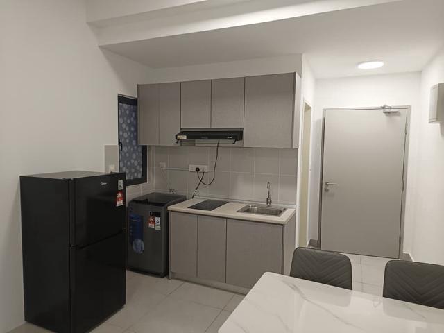168 Park selayang 2 bedroom 2 bathroom 2 carpark pool view unit ready