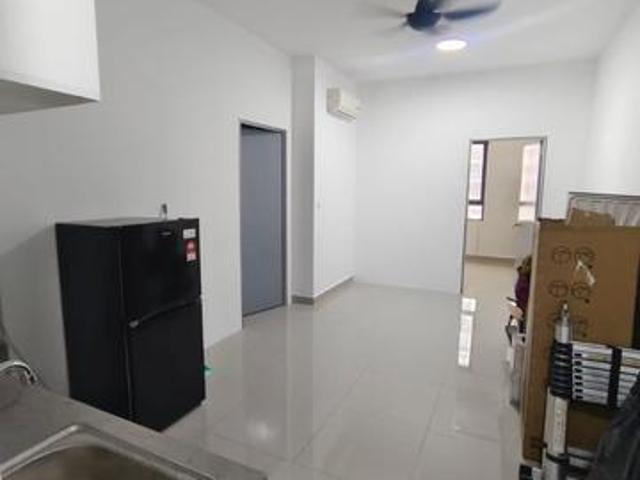 168 PARK SELAYANG 2R2B Below Market 538 SQF 2 CAR PARK
