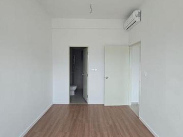 168 park selayang unit for sale with full loan scheme installment 15K