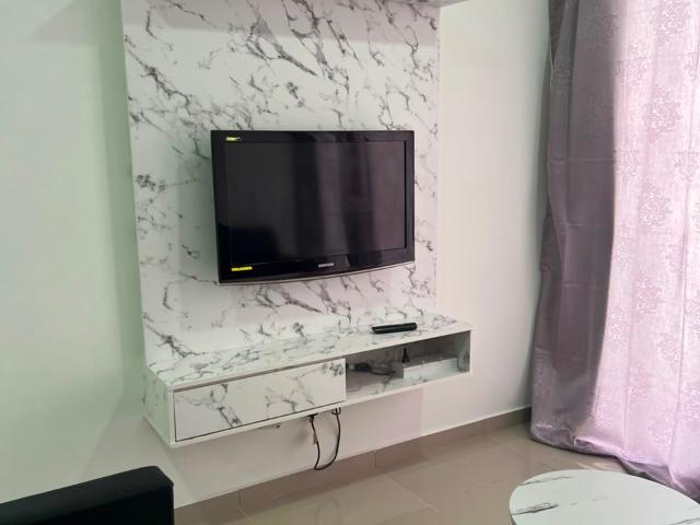 168 park selayang, condominium
