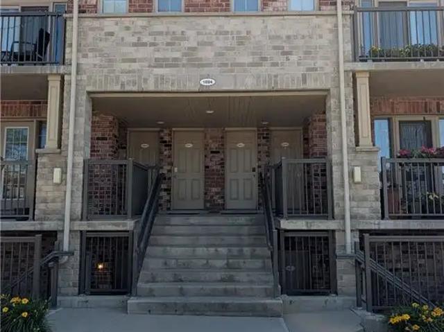 1694 FISCHER HALLMAN Road Unit# D