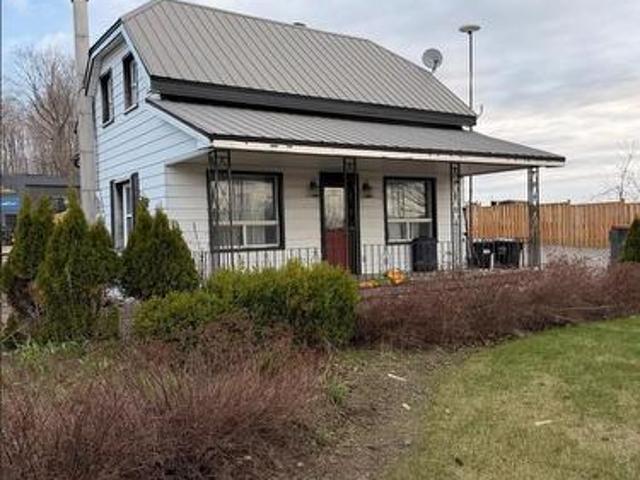16956 County Road 27 Road, Springwater, ON, L0L 1P0 house for lease | Listing ID S13078 | Royal LePage