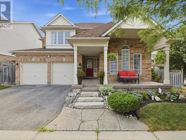 1699 Norris Circle, Milton Be Beaty, ON, L9T 6A3 house for sale | Listing ID W13592 | Royal LePage