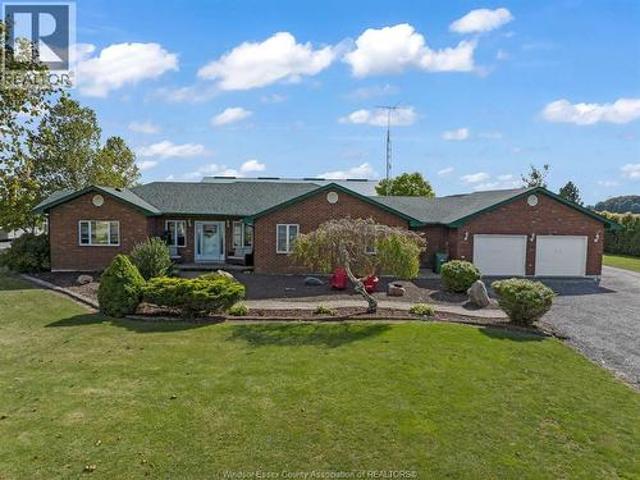 16925 Lakeshore Road 303, Lakeshore, ON, N0P 2L0 house for sale | Listing ID 26018 | Royal LePage