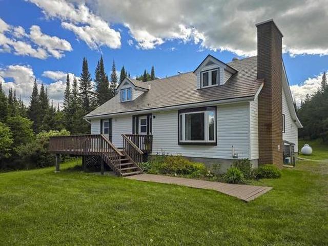 169 Centre Road, Kaministiquia, ON, P0T 1X0 house for sale | Listing ID TB2601 | Royal LePage