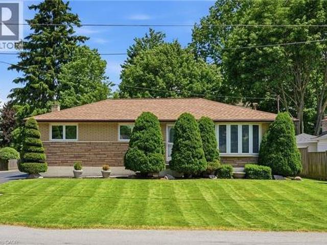 169 Seminole Road, Ancaster, ON, L9G 1Y7 house for sale | Listing ID 40839 | Royal LePage