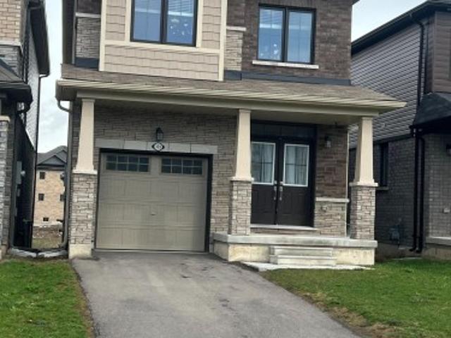 169 Vanilla Trail, Thorold, ON, L2V 0L2 house for lease | Listing ID X13533 | Royal LePage