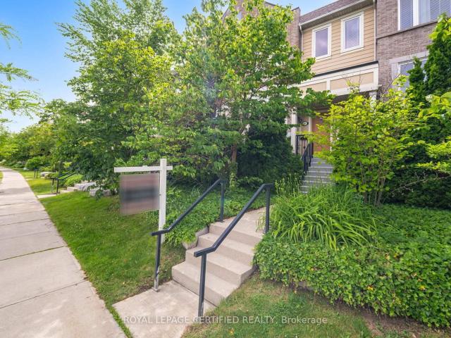 16 4861 Half Moon Grove, Mississauga | 3Beds/3Bath, Townhouse, $689,000 | Condos. Ca