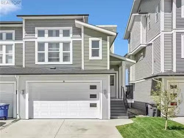 16 700 Central Street, Warman, SK, S0K 0A1 townhouse for sal.