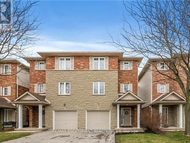 16 876 Golf Links Road, Hamilton, ON, L9K 1M7 townhouse for sale | Listing ID X13207 | Royal LePage