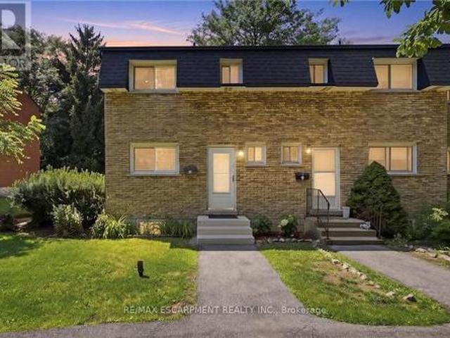 16 1420 Garth Street, Hamilton, ON, L9B 1R6 townhouse for sale | Listing ID X13614 | Royal LePage