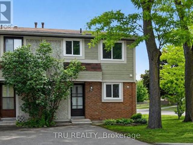 16 164 Barrow Crescent, Ottawa, ON, K2L 2J1 townhouse for sale | Listing ID X13438 | Royal LePage