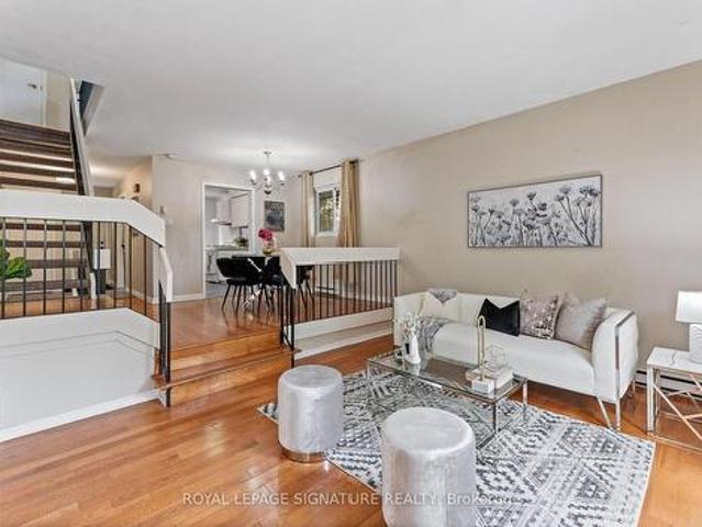 16 20 Hainford Street, Toronto, ON, M1E 4Y5 townhouse for sale | Listing ID E12257 | Royal LePage
