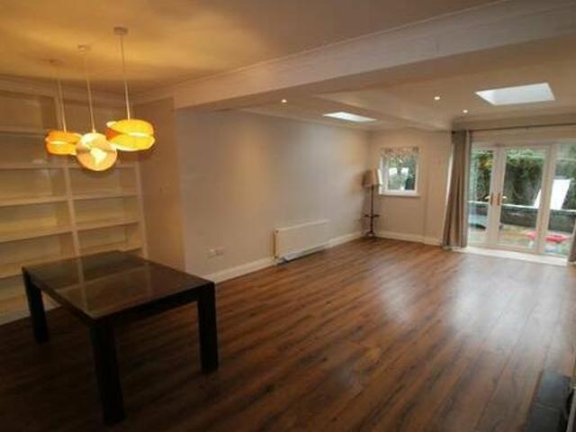 16 The Crescent Westgate Road Bishopstown Co Cork
