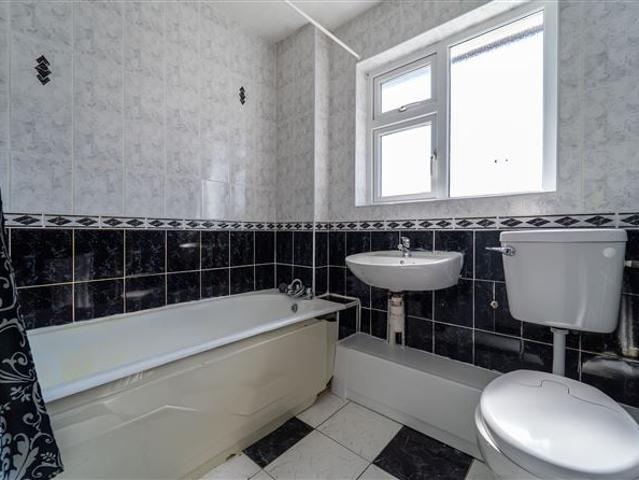 16 Tymonville Avenue, Tallaght, Dublin REA McGee 4774 MyHome. Ie Residential