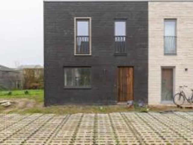 16 woningen