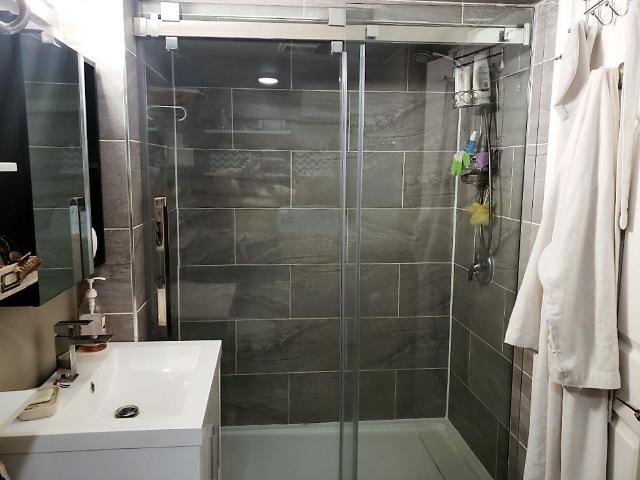 16 Woodgrove Court 1 Bedroom Apartment for Rent at 16 Woodgrove Crt, Barrie, ON L4M 5B6 Cundles East