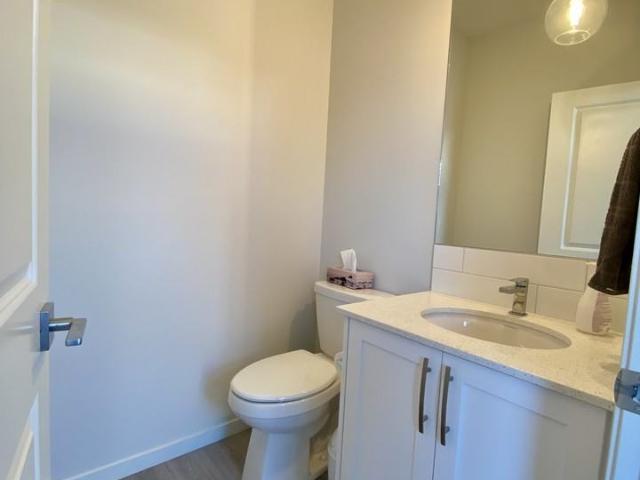 16 Yarrow Street Okotoks 2 Bedroom Apartment for Rent at 16 Yarrow St, Okotoks, AB T1S 4E6