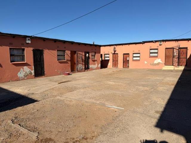 16 Bedroom House in Mthatha