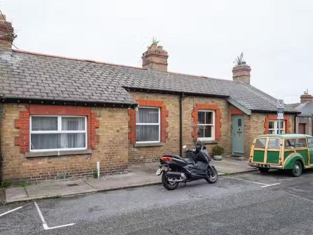 16 Carysfort Villas, Dalkey, Dublin, A96 EW72