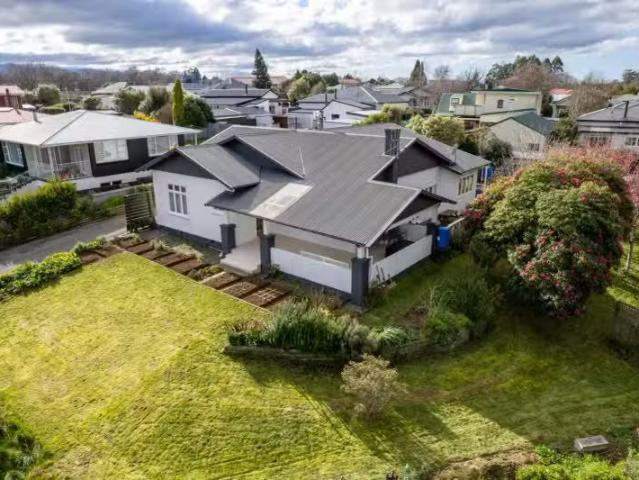 16 Chamberlain Street, Dannevirke, Tararua